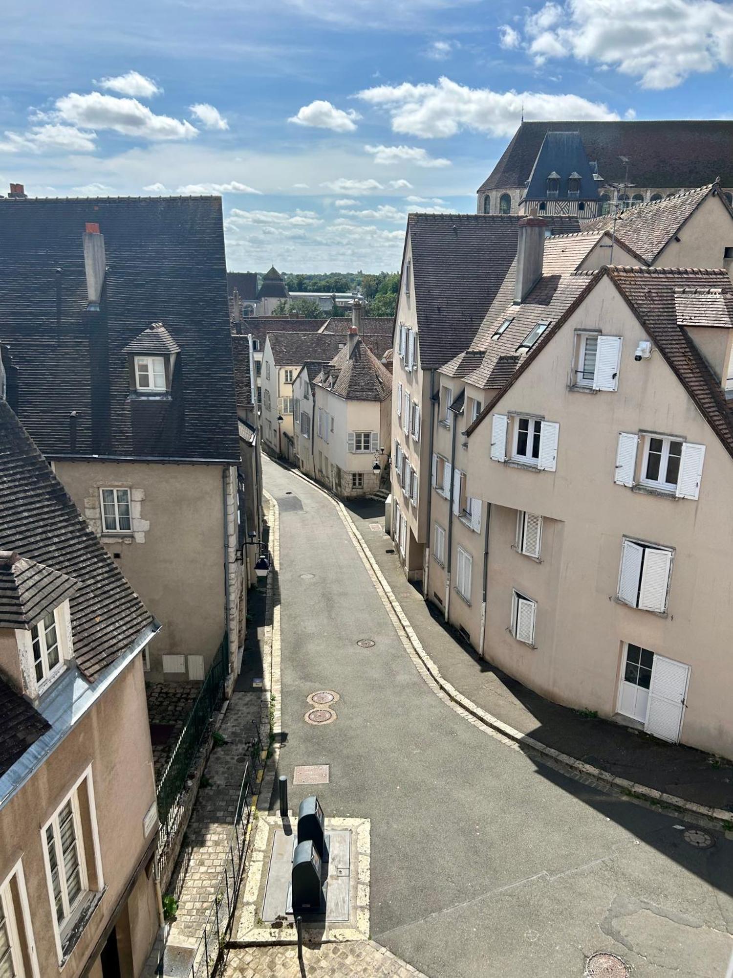 L Ecuyer Appartement Au Coeur Du Quartier Historique Chartres Esterno foto